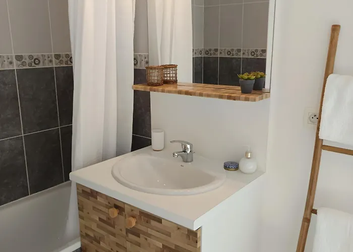 شقة Lumineux Hypercentre - *